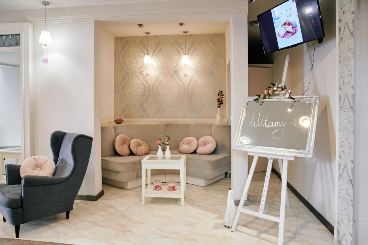 Bialy Dom Henlex Hotel Restauracja Poznan Bagian luar foto